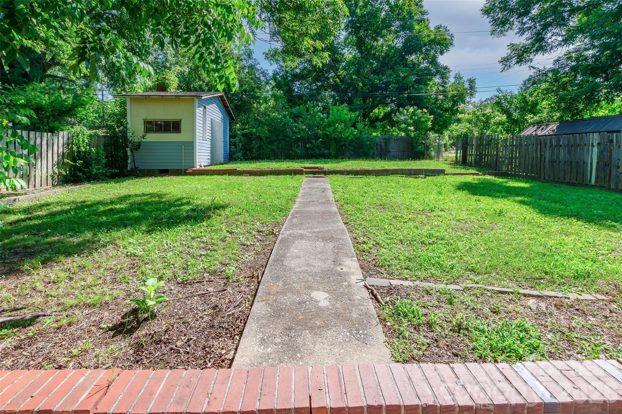 129 Brawley Street Chester, SC 29706 - Photo 24 of 27