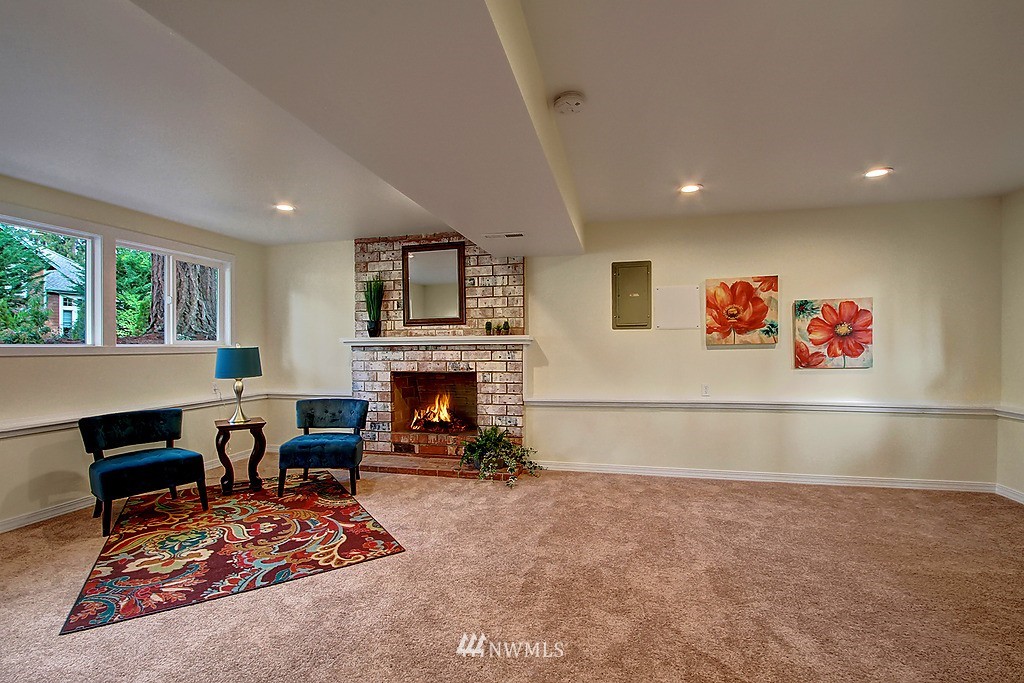 7010 174th Street Southwest Edmonds, WA 98026 - Photo 12 of 18