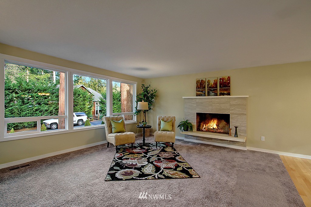 7010 174th Street Southwest Edmonds, WA 98026 - Photo 3 of 18