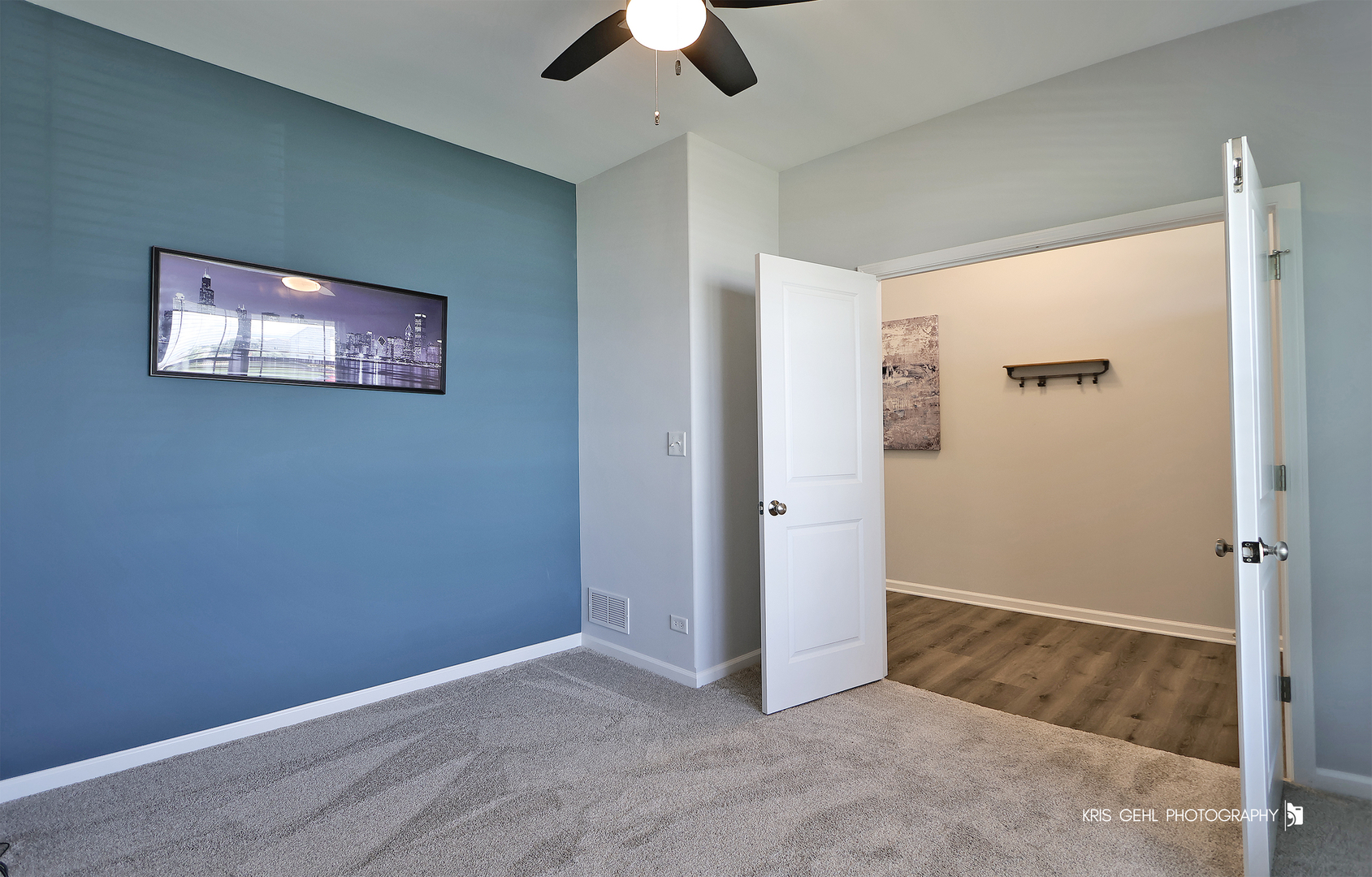 10718 Hunt Club Road Richmond, IL 60071 - Photo 3 of 28 an empty room with closet and chandelier fan