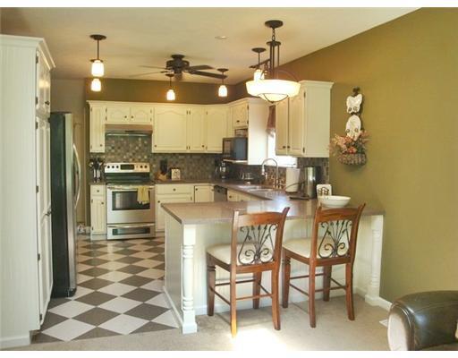 2271 Co Road Bellefontaine, OH 43311 - Photo 2 of 18