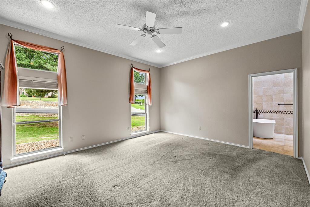 10100 Ravenswood Road Granbury, TX 76049 - Photo 17 of 40