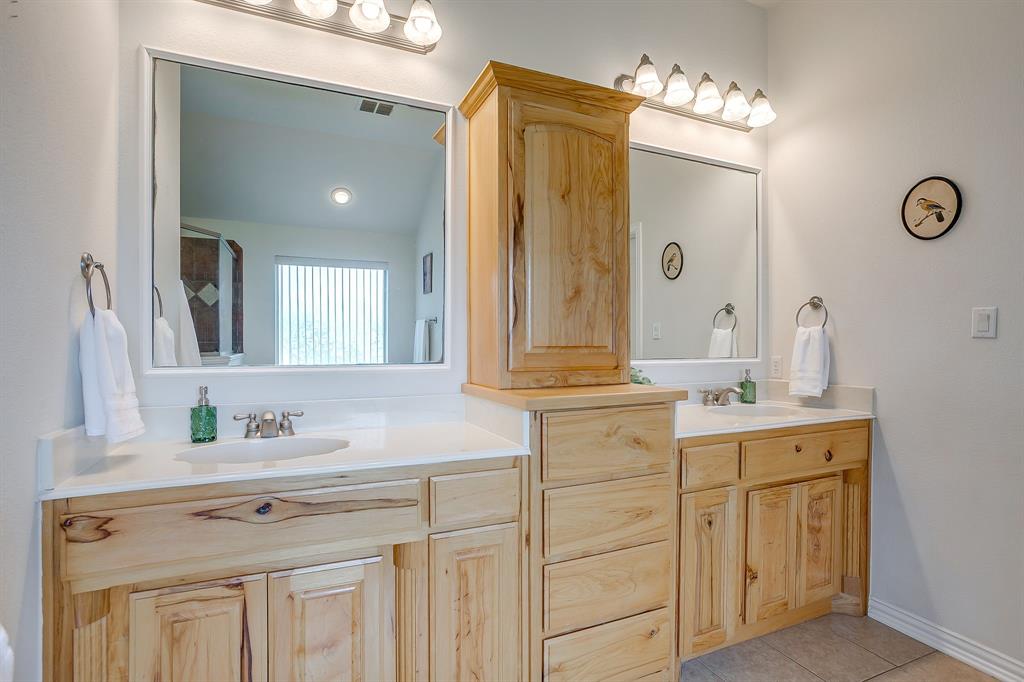 505 Morrow Road Springtown, TX 76082 - Photo 20 of 40 Gallery Image 20