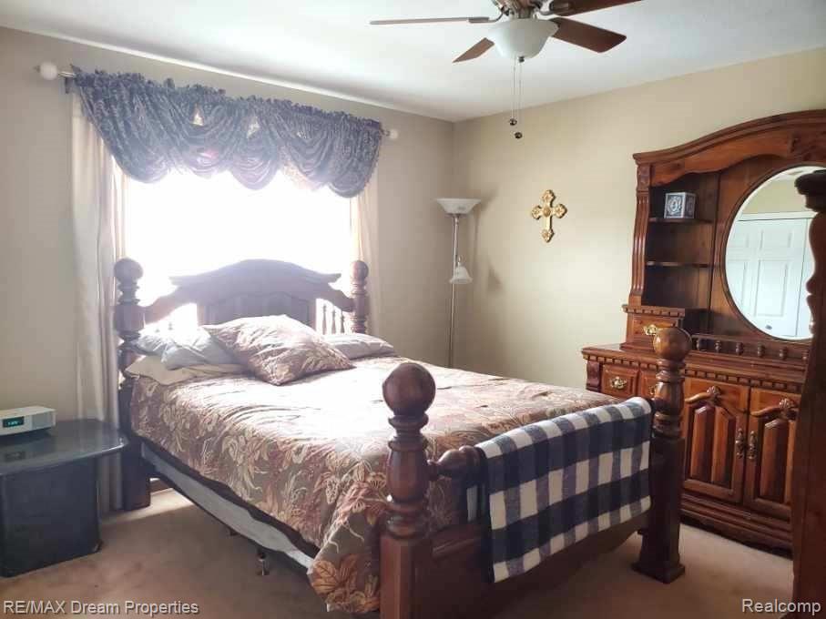 3344 Riverside Drive Canton, MI 48188 - Photo 13 of 21 Resized952020121695112834.jpg