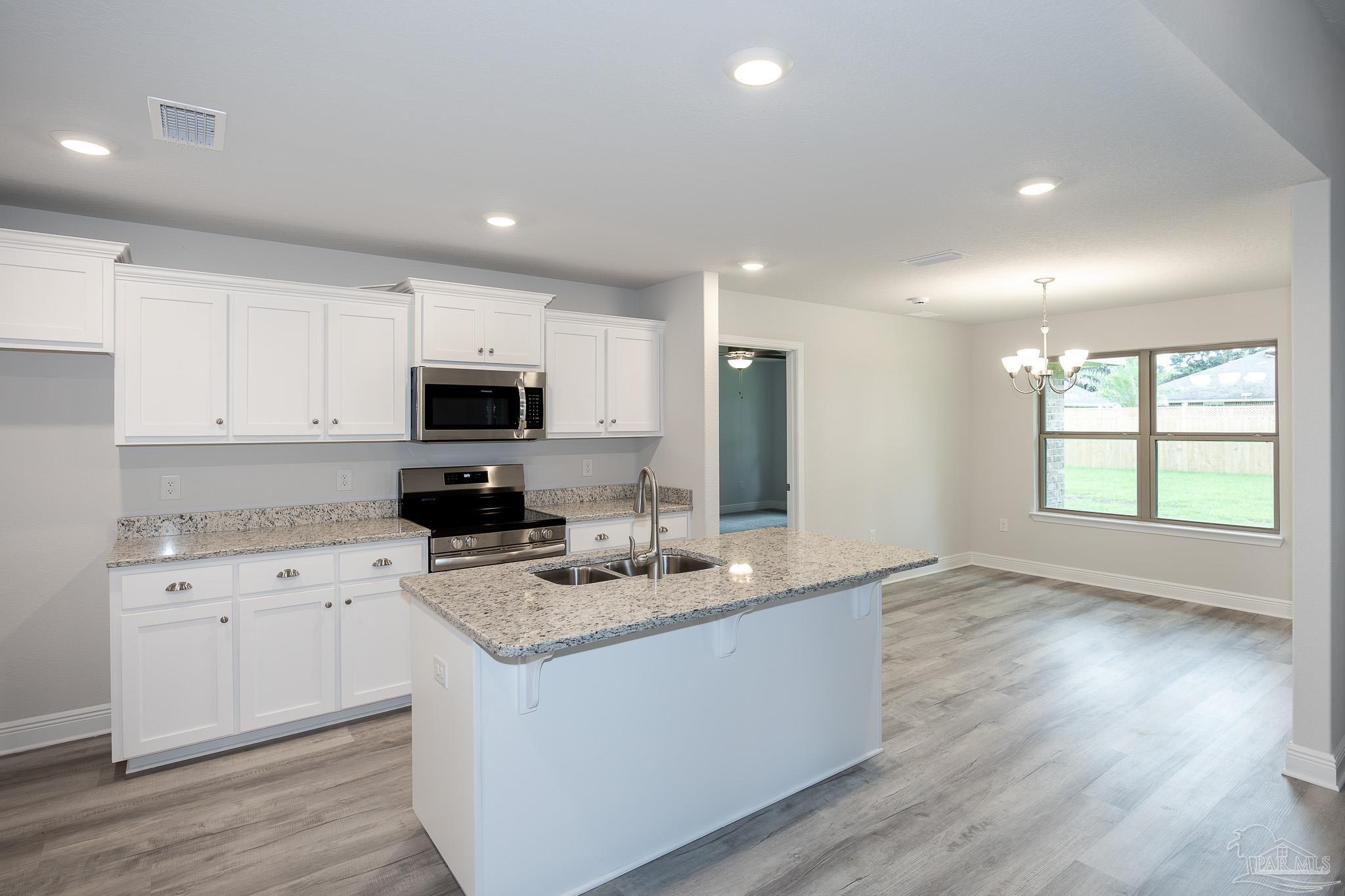 6045 Parsonage Circle Milton, FL 32570 - Photo 14 of 39