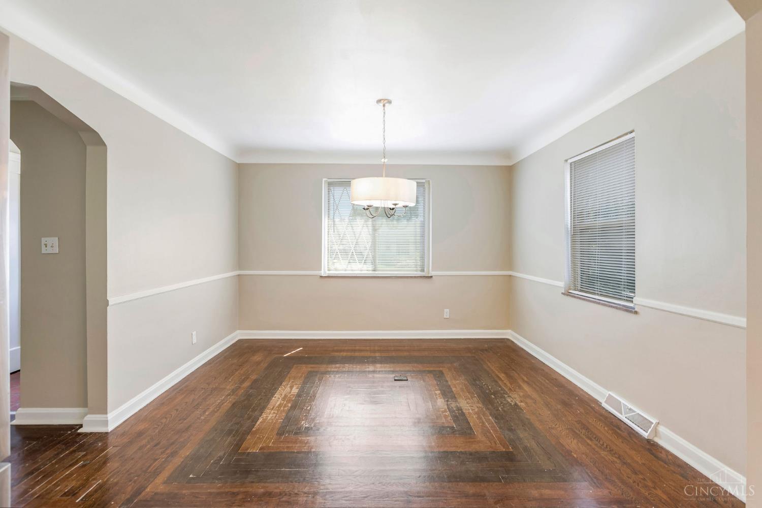 2936 North Bend Road Cincinnati, OH 45239 - Photo 10 of 50 Gallery Image 10