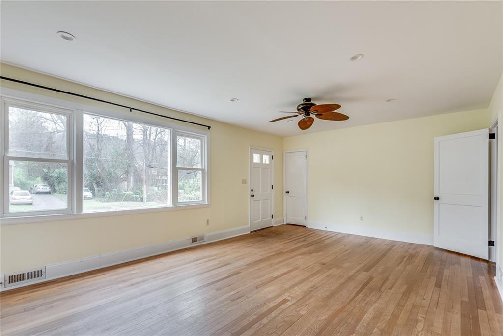 1287 Eastland Road Southeast Atlanta, GA 30316 - Photo 10 of 31