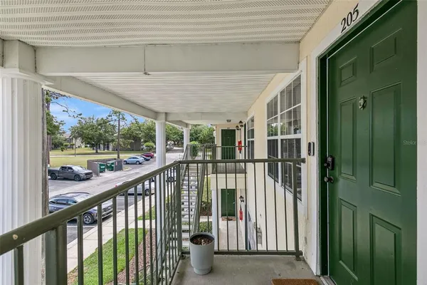$249,000 | 145 Reserve Circle, Unit 205, Oviedo, FL 32765