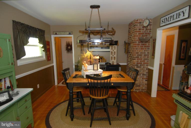 10538 Rixeyville Road Culpeper, VA 22701 - Photo 2 of 23 Dining Room
