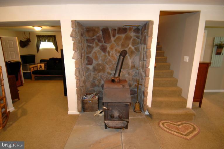 10538 Rixeyville Road Culpeper, VA 22701 - Photo 21 of 23 Family Room