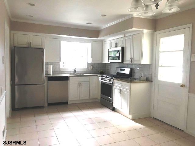 17 North Ambler Road Somers Point, NJ 08244 - Photo 6 of 18 Gallery Image 6
