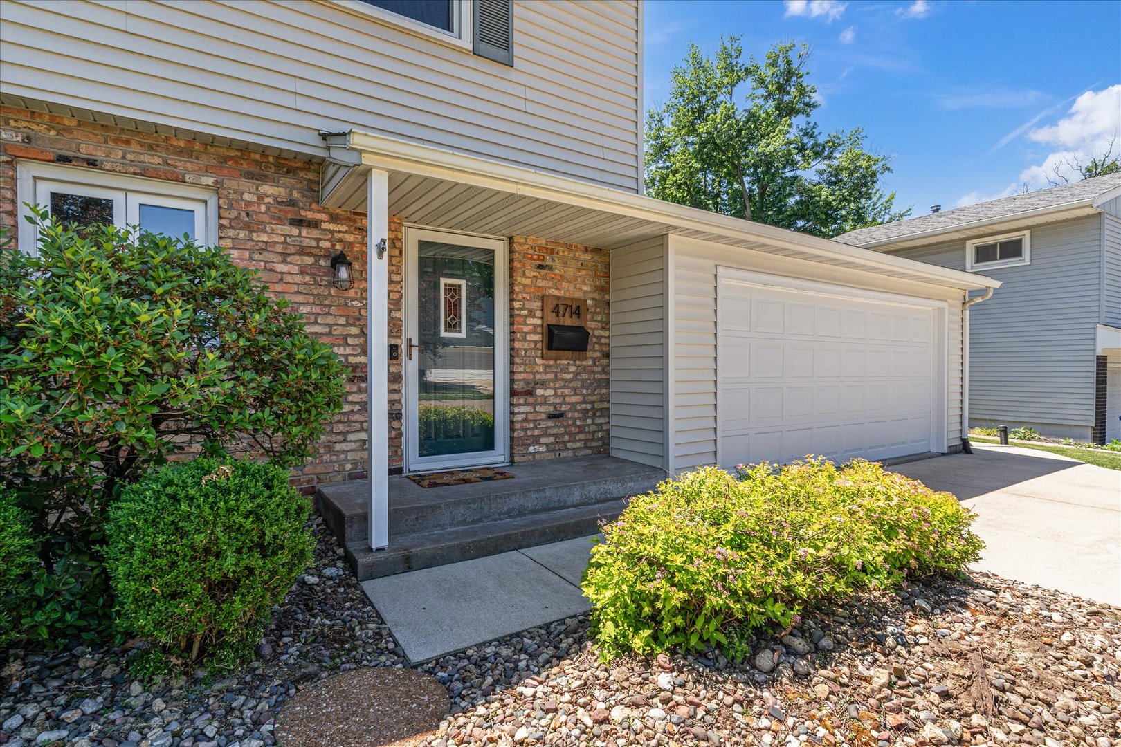 4714 20th Avenue Moline, IL 61265 - Photo 5 of 45