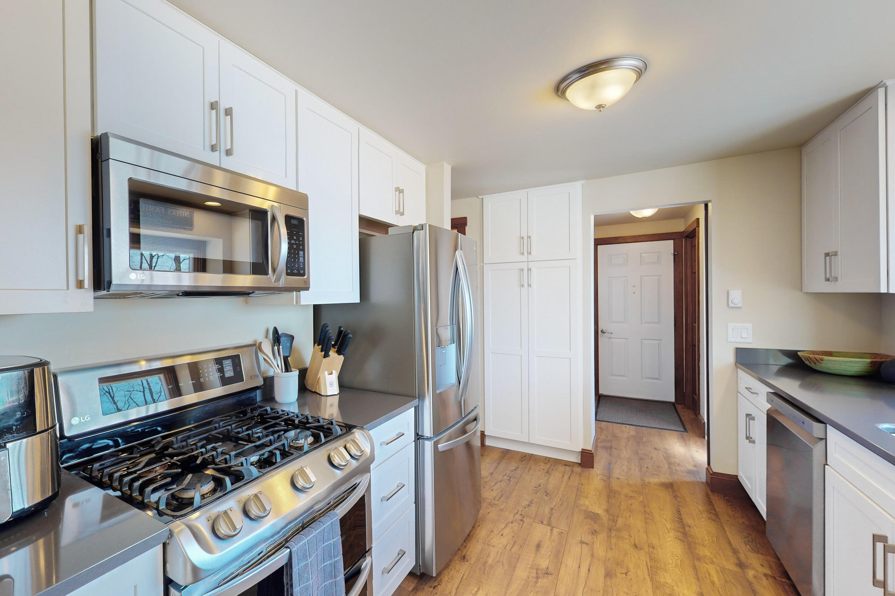 27 Wahebe Road Tenants Harbor, ME 04860 - Photo 9 of 47 09-27WahebeRd-StGeorge-KS.jpg