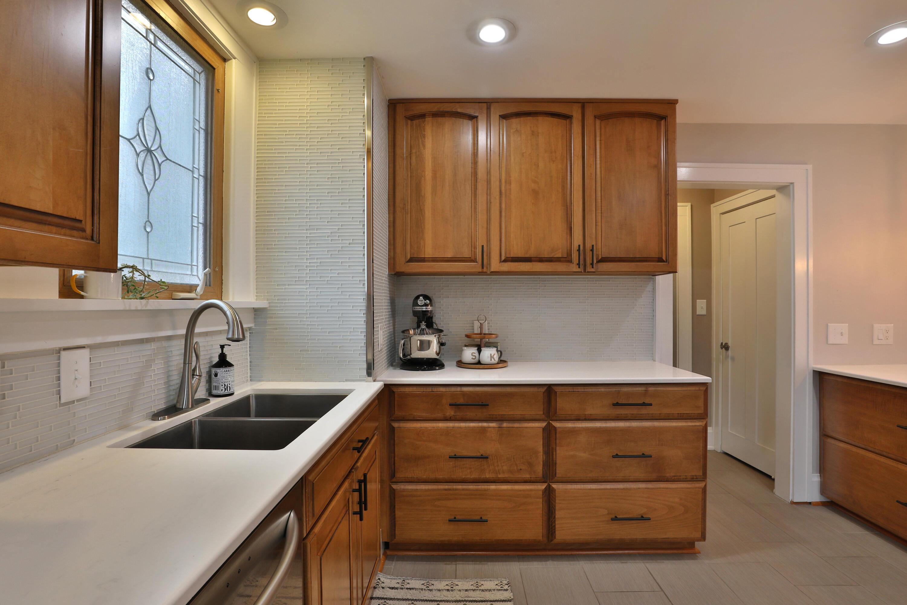 399 East Tulane Road Columbus, OH 43202 - Photo 18 of 40 399-E-Tulane-23