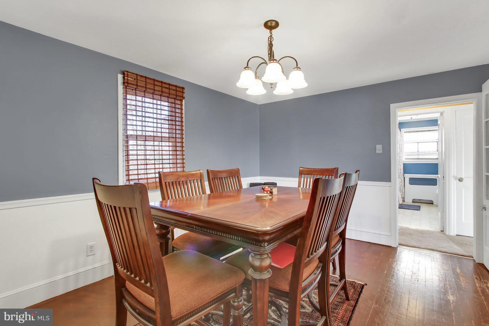 611 Locust Grove Road York, PA 17402 - Photo 6 of 26 Gallery Image 6