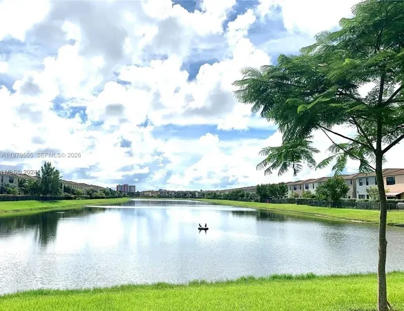 $5,250 | 965 Northeast 193rd Terrace, Unit 965, Miami, FL 33179