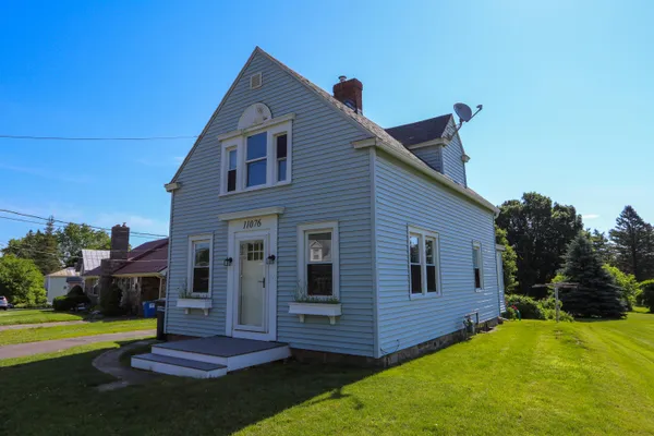 $165,000 | 11076 Highway 9, Champlain, NY 12919
