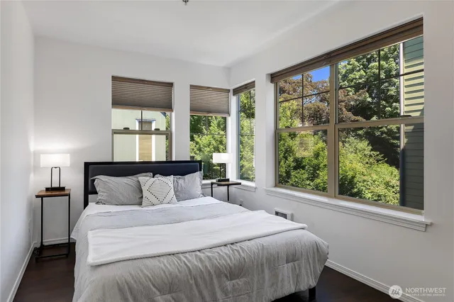 $775,000 | 4026 Stone Way North, Unit 501, Seattle, WA 98103