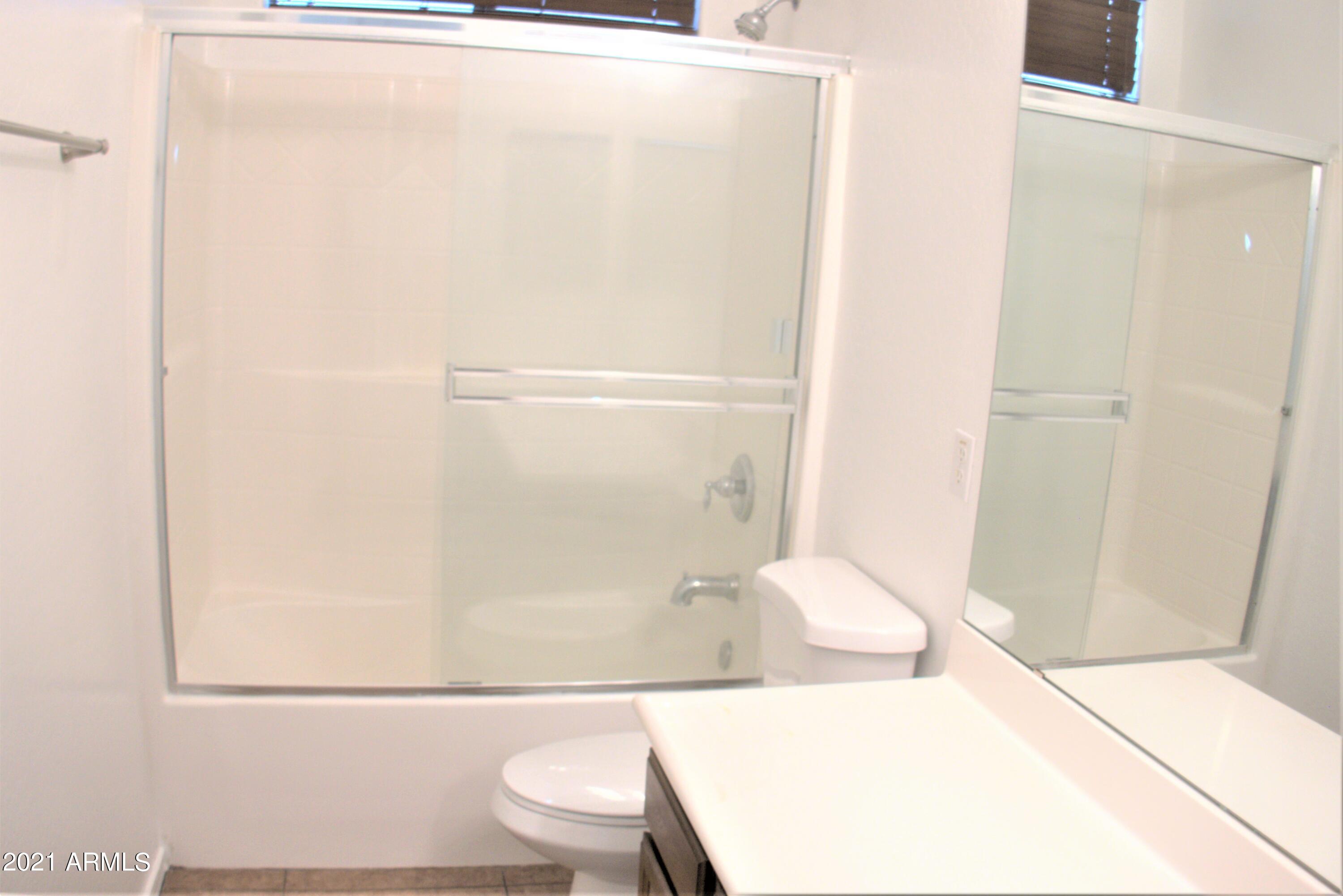 3726 West Apollo Road Phoenix, AZ 85041 - Photo 9 of 11 2nd bath