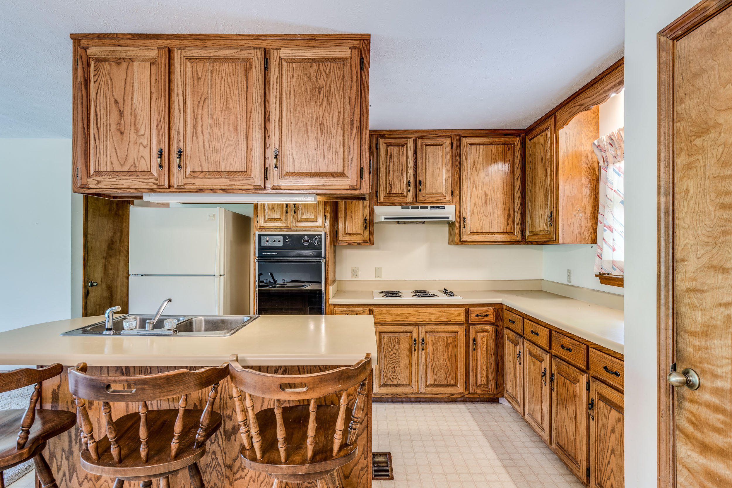 1078 Austin Lake Road Baxter, TN 38544 - Photo 8 of 18 a7Kitchen-2-2