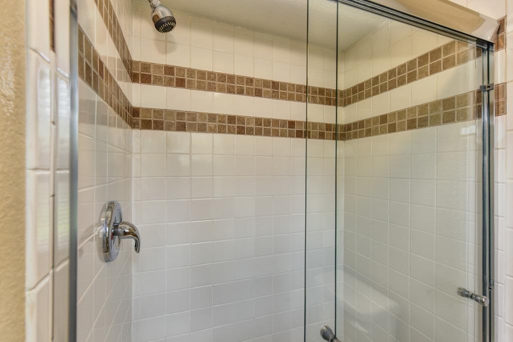 4524 Salmon Falls Road Pilot Hill, CA 95664 - Photo 34 of 47 a bathroom that has a shower