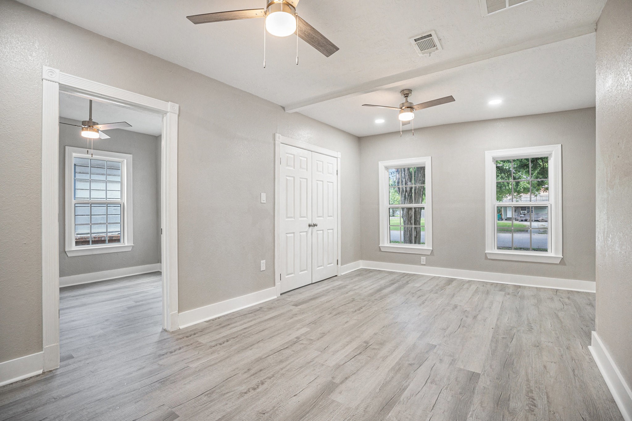 206 Edgar Street La Marque, TX 77568 - Photo 8 of 26