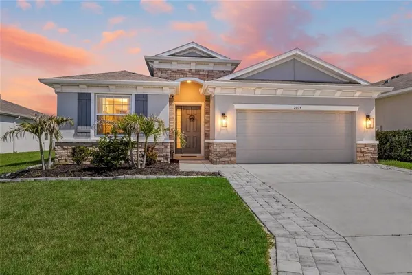$525,000 | 2013 Midnight Pearl Drive, Sarasota, FL 34240