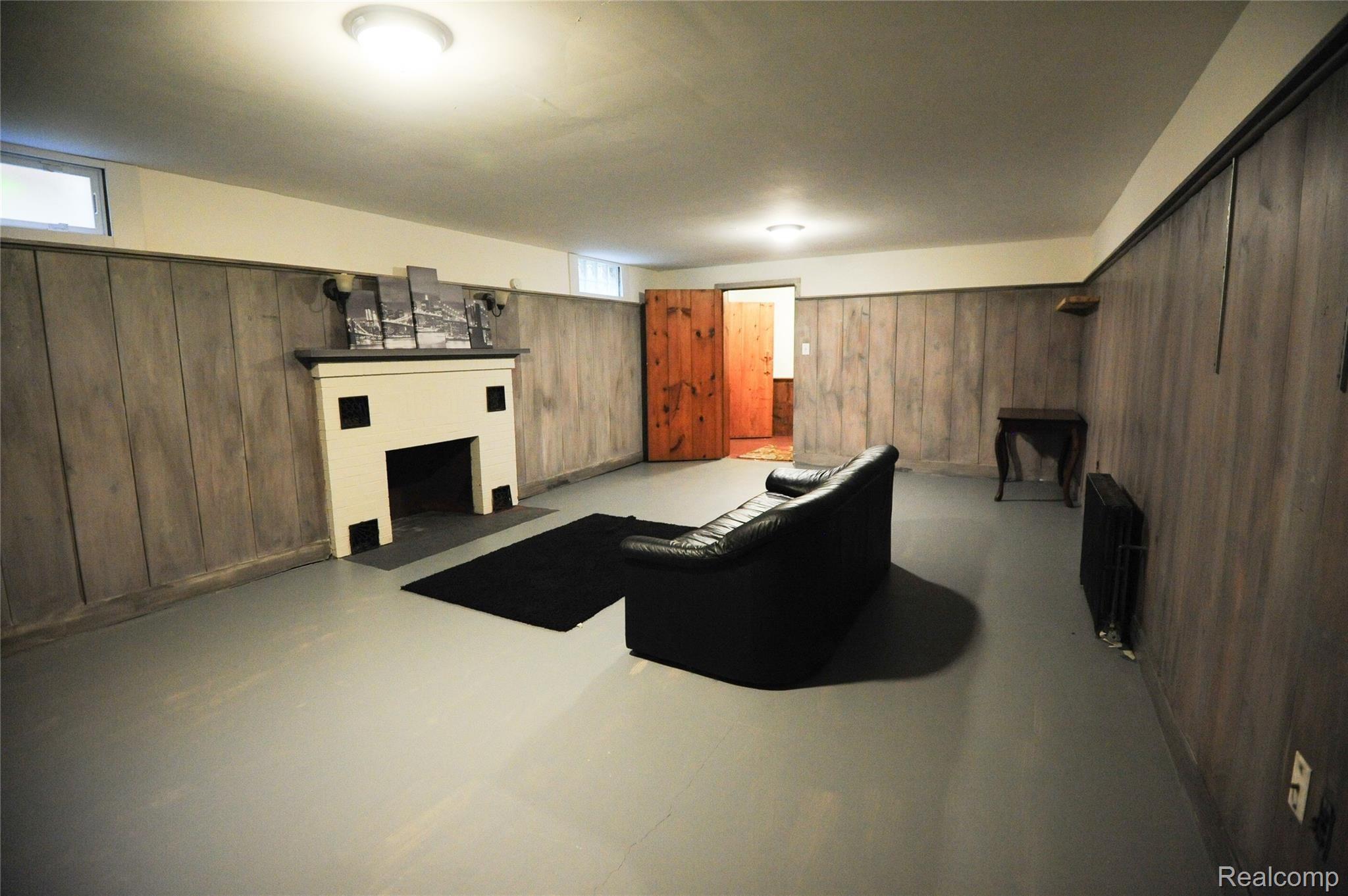 100 Inverness Street Howell, MI 48843 - Photo 32 of 32 Basement family room/rec room/flex space