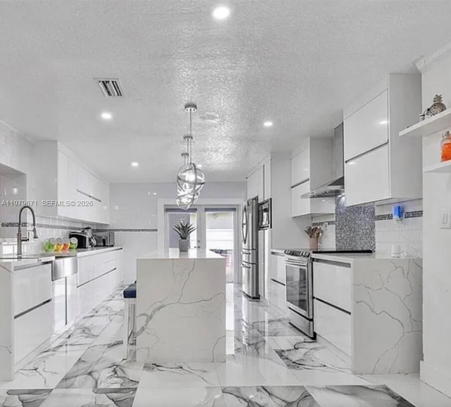 12121 Southwest 107th Street Miami, FL 33186 - Photo 13 of 39