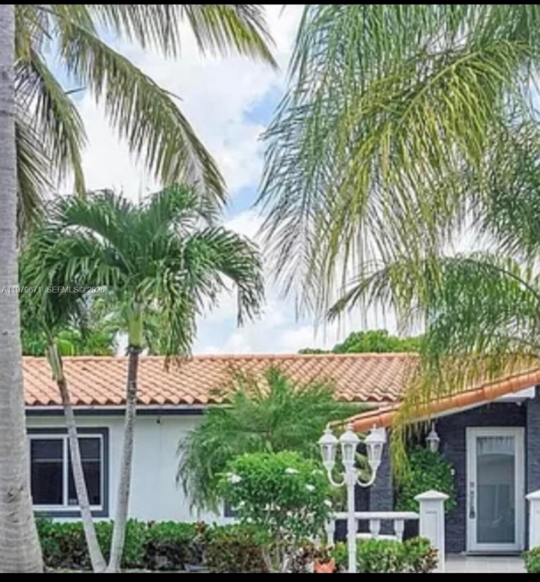 12121 Southwest 107th Street Miami, FL 33186 - Photo 25 of 39