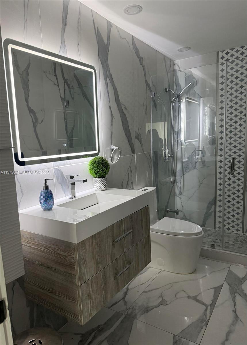 12121 Southwest 107th Street Miami, FL 33186 - Photo 8 of 25