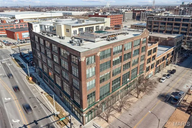 $549,900 | 2323 Locust Street, Unit PH600, St. Louis, MO 63103