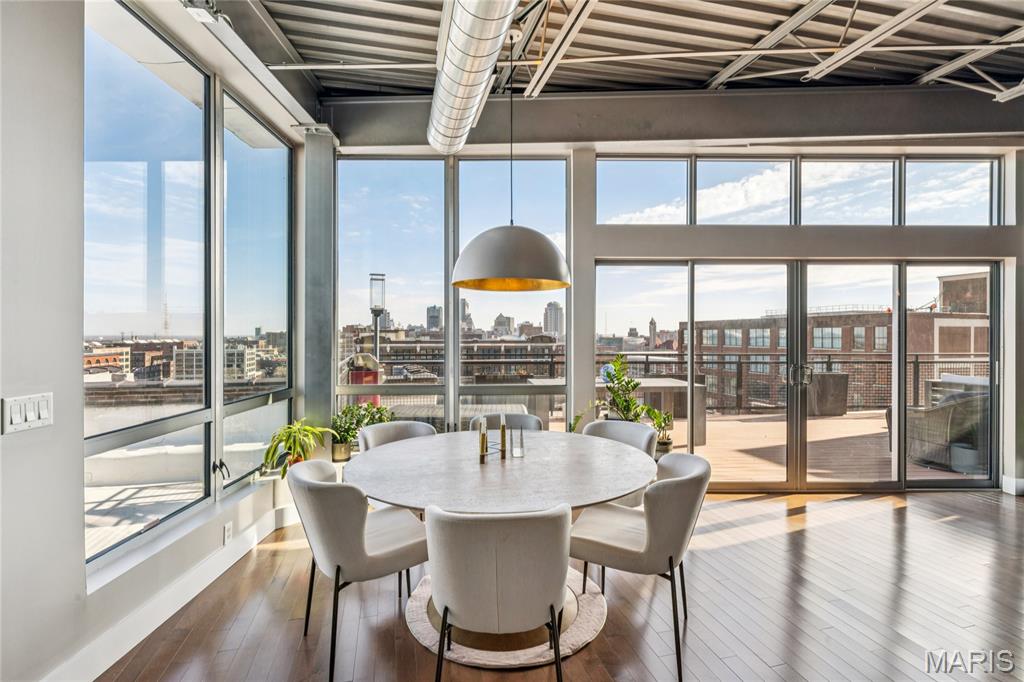 2323 Locust Street, Unit PH600 St. Louis, MO 63103 - Photo 16 of 40