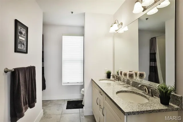 $549,900 | 2323 Locust Street, Unit PH600, St. Louis, MO 63103