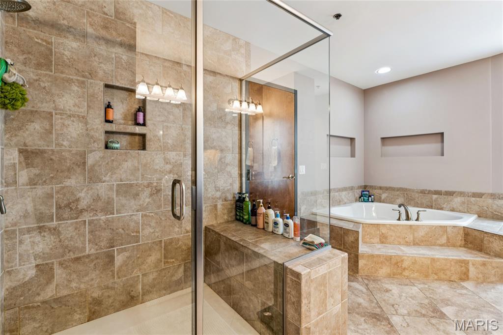 2323 Locust Street, Unit PH600 St. Louis, MO 63103 - Photo 31 of 40