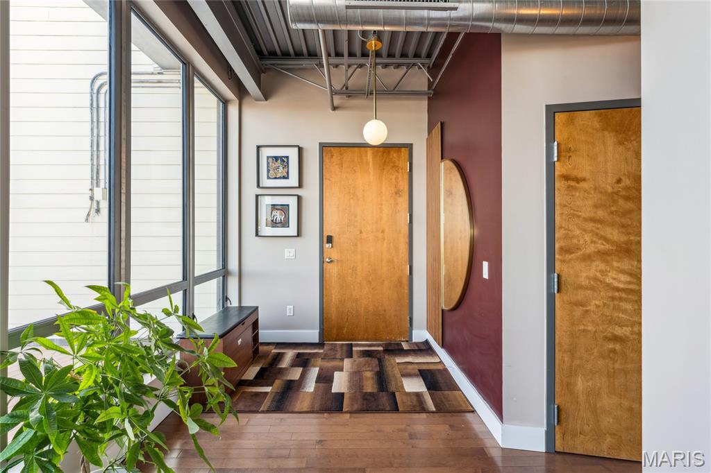 2323 Locust Street, Unit PH600 St. Louis, MO 63103 - Photo 4 of 40