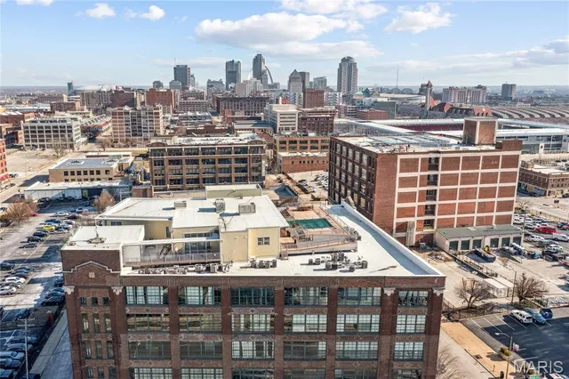 $549,900 | 2323 Locust Street, Unit PH600, St. Louis, MO 63103