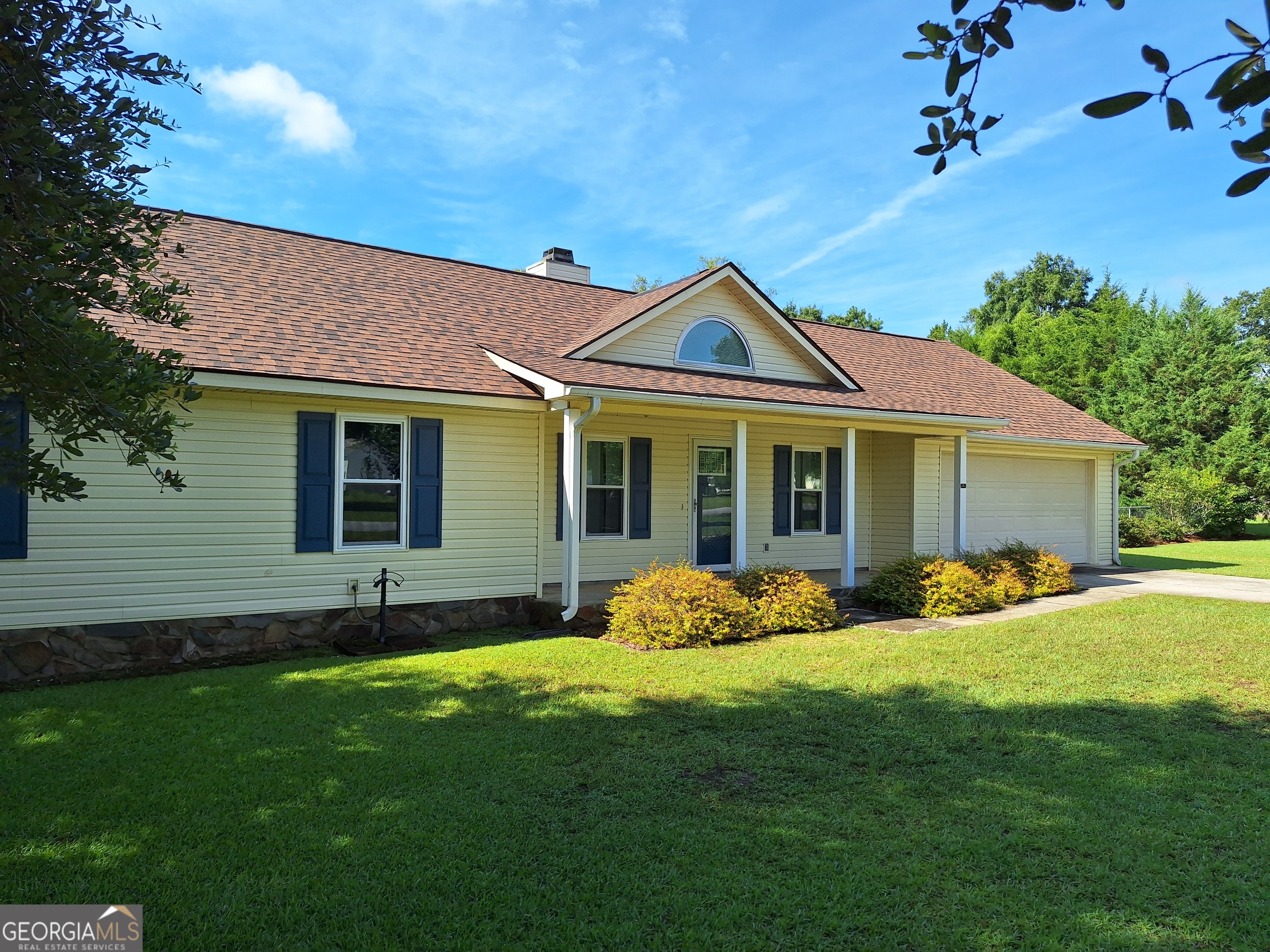 109 Kristle Lane Perry, GA 31069 - Photo 2 of 35