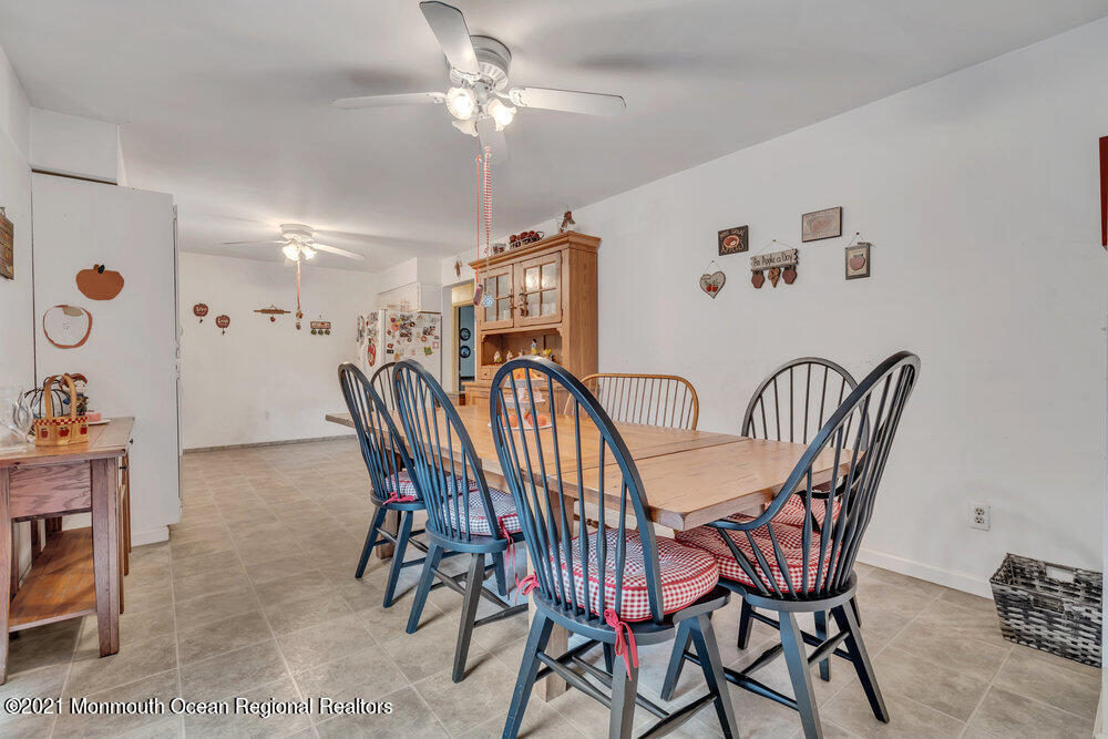 146 Cedar Swamp Road Jackson, NJ 08527 - Photo 26 of 48 a view of a dining room with furniture