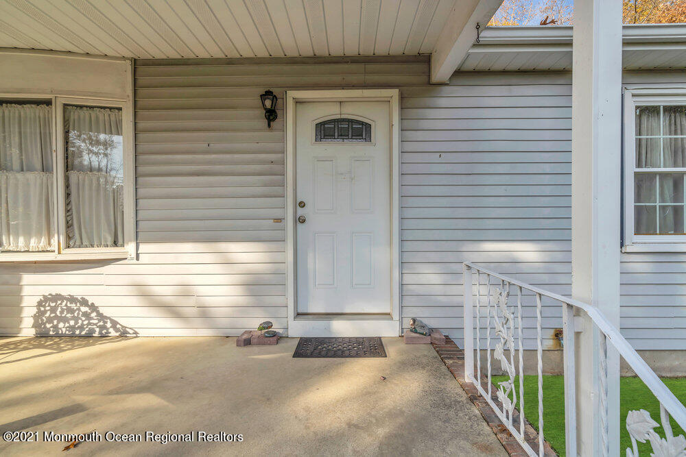 146 Cedar Swamp Road Jackson, NJ 08527 - Photo 10 of 48 a view of a door of a house