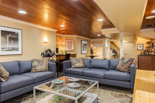 $849,900 | 5 Broadway Place, Normal, IL 61761