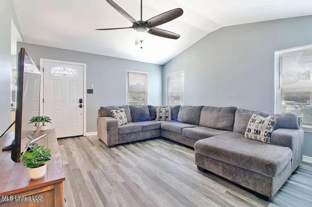 $1,500 | 13369 Martin Court, Gulfport, MS 39503