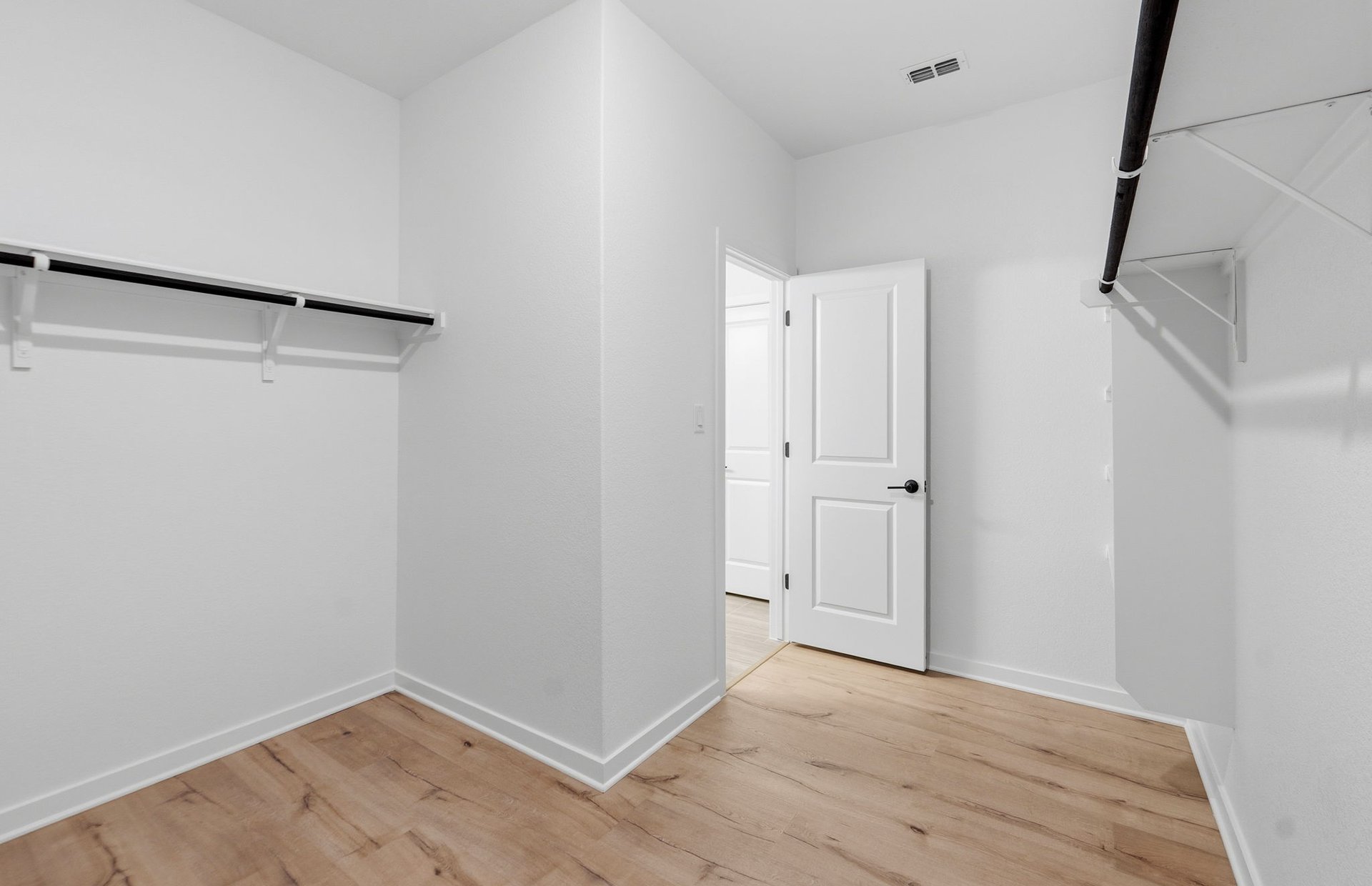 198 Rubber Tree Way Buda, TX 78610 - Photo 12 of 23