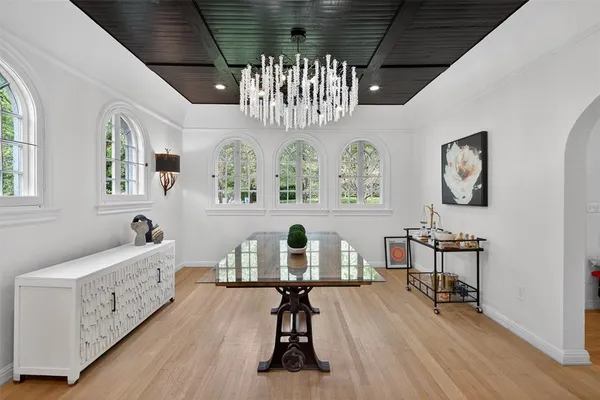 $1,195,000 | 6802 Clayton Avenue, Dallas, TX 75214