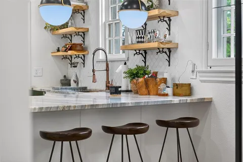 $1,195,000 | 6802 Clayton Avenue, Dallas, TX 75214