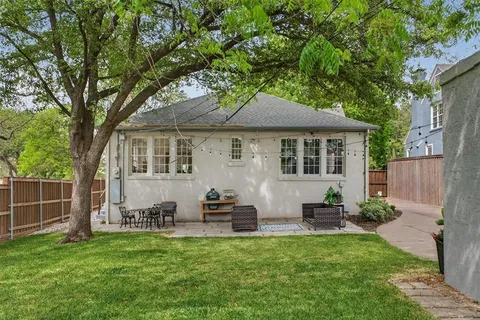 $1,195,000 | 6802 Clayton Avenue, Dallas, TX 75214