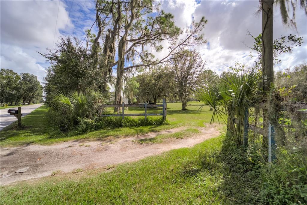 1539 Thompson Road Lithia, FL 33547 - Photo 1 of 1 Gallery Image 1