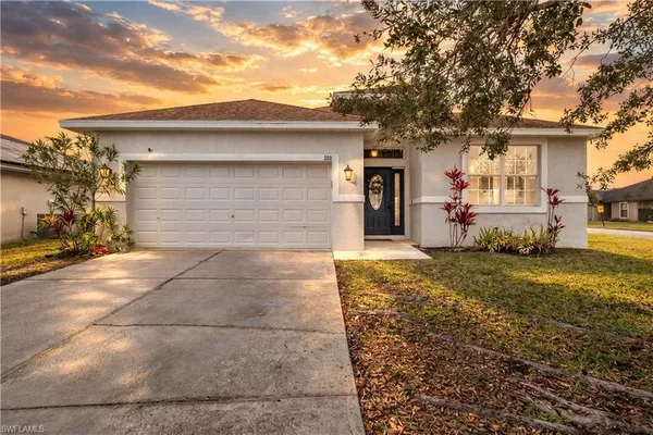 $275,000 | 300 Shadow Lakes Drive, Lehigh Acres, FL 33974
