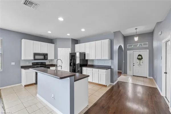 $275,000 | 300 Shadow Lakes Drive, Lehigh Acres, FL 33974