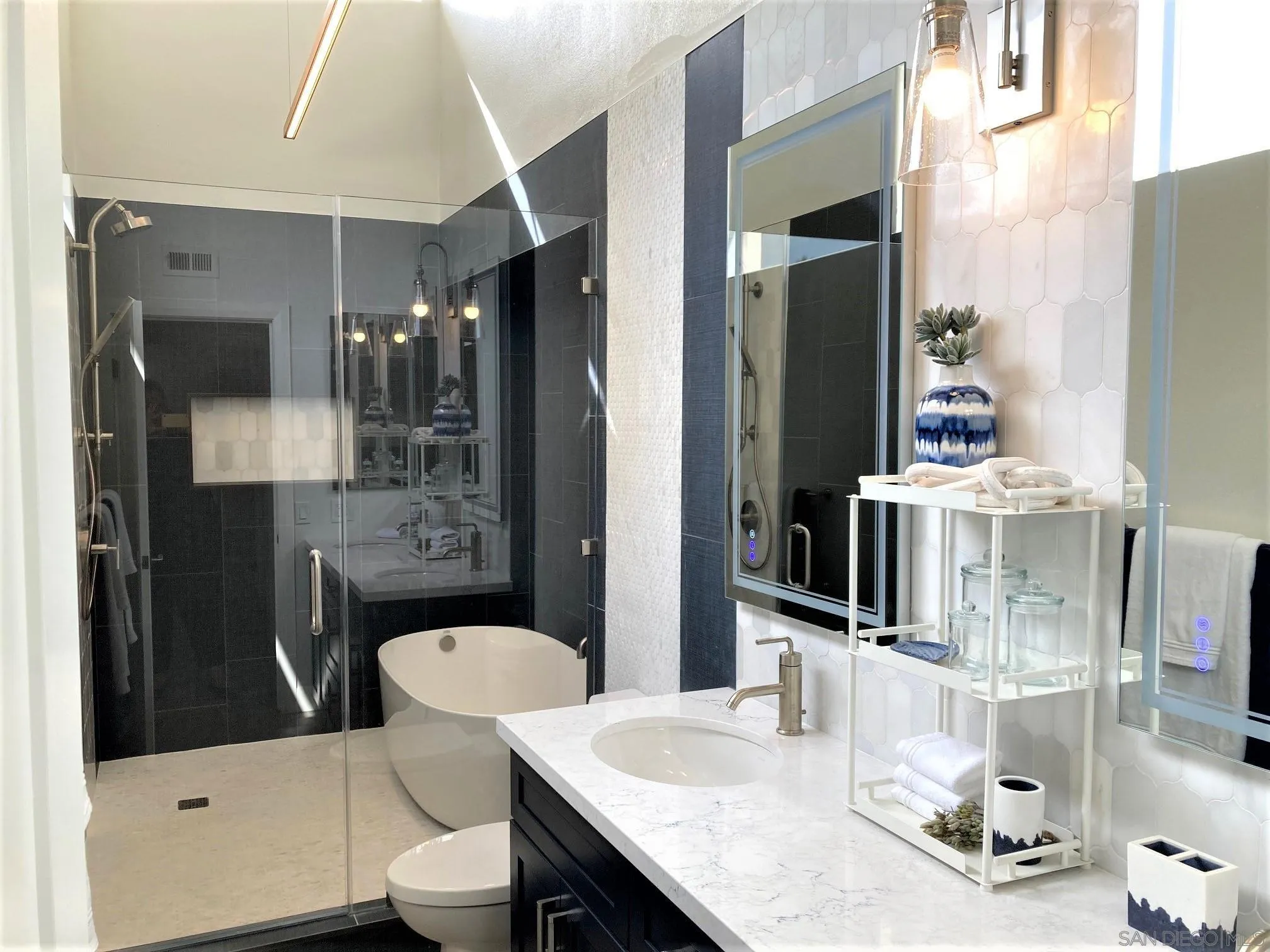 4023 Avenida Brisa Rancho Santa Fe, CA 92091 - Photo 13 of 24 a dining room with furniture and window